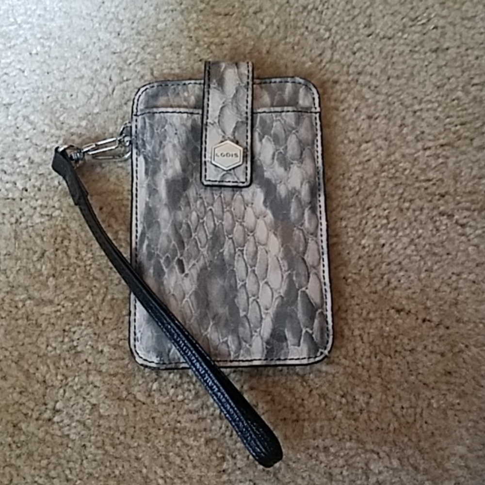 Phone case/wrislet